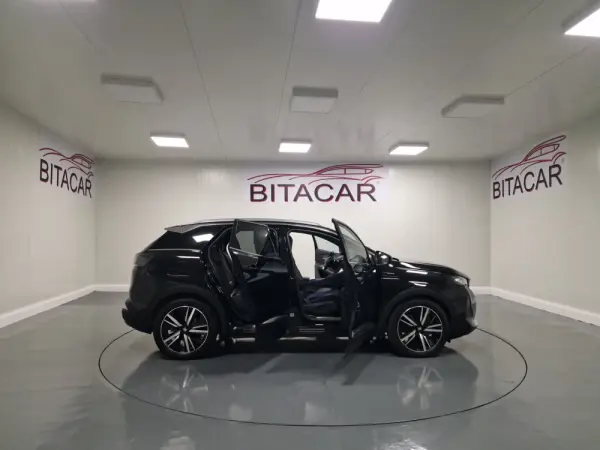Peugeot 3008 1.6 Hybrid4 GT Line e-EAT8 52