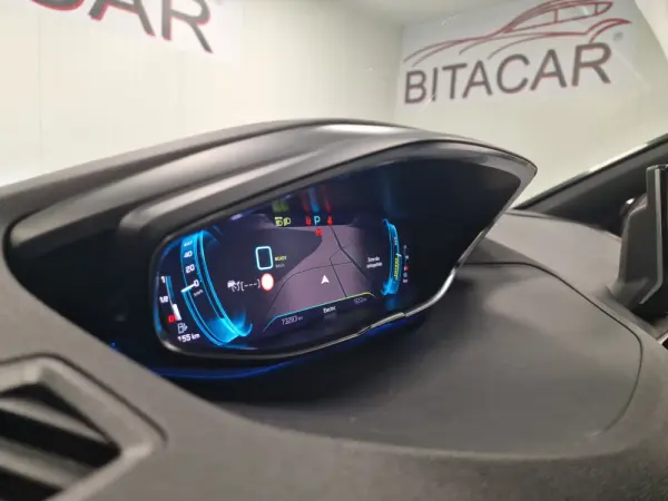 Peugeot 3008 1.6 Hybrid4 GT Line e-EAT8 82