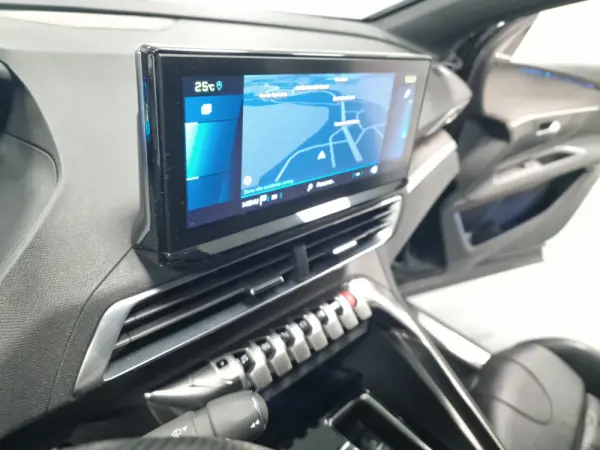 Peugeot 3008 1.6 Hybrid4 GT Line e-EAT8 92