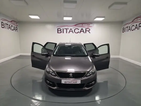 Peugeot 308 SW 1.5 BlueHDi Style 20