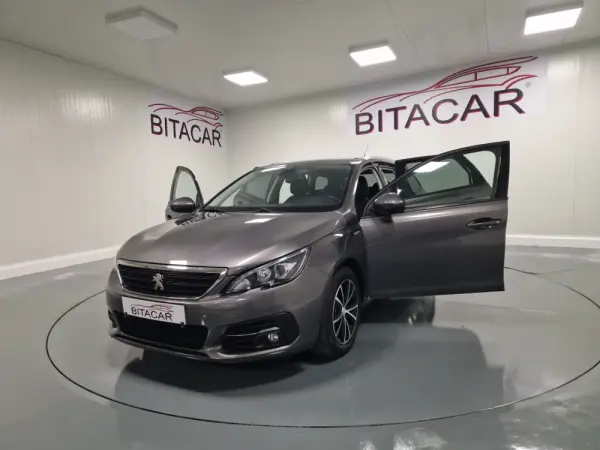 Peugeot 308 SW 1.5 BlueHDi Style 21