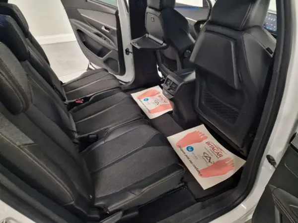 Peugeot 5008 1.66 BLUEHDI 120CV GTLINE TETO DE ABRIR 64