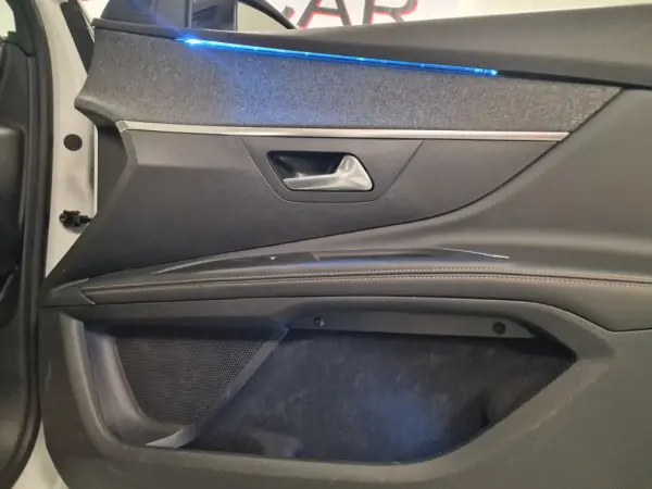 Peugeot 5008 1.66 BLUEHDI 120CV GTLINE TETO DE ABRIR 66