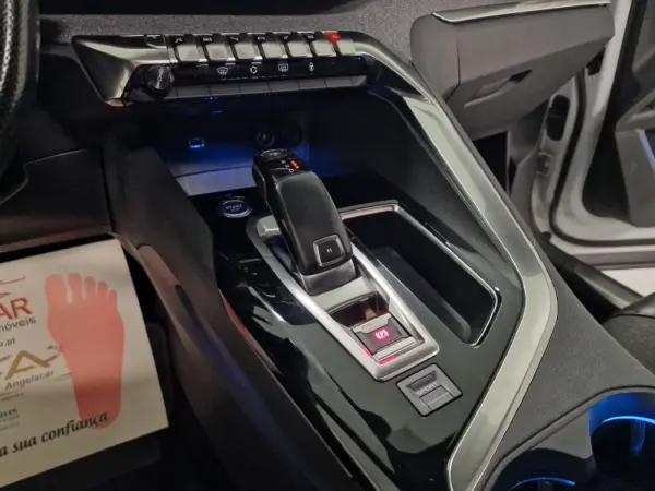 Peugeot 5008 1.66 BLUEHDI 120CV GTLINE TETO DE ABRIR 105