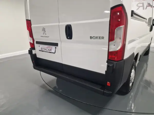 Peugeot Boxer 2.2 BlueHDi 435 L4H2 Premium 23