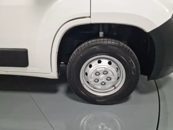 Peugeot Boxer 2.2 BlueHDi 335 L2H2 Pro GPS CAM. TRASEIRA IVA DEDUTIVEL 3