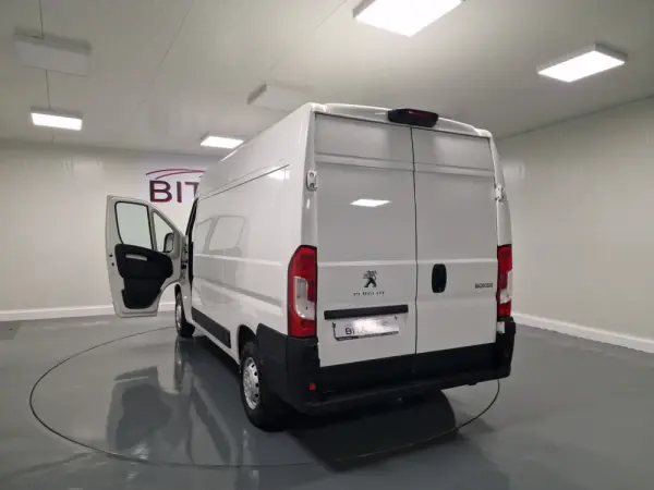 Peugeot Boxer 2.2 BlueHDi 335 L2H2 Pro GPS CAM. TRASEIRA IVA DEDUTIVEL 14