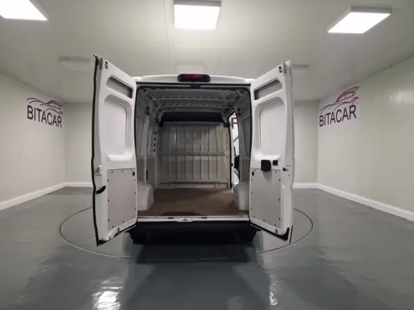 Peugeot Boxer 2.2 BlueHDi 335 L2H2 Pro GPS CAM. TRASEIRA IVA DEDUTIVEL 24