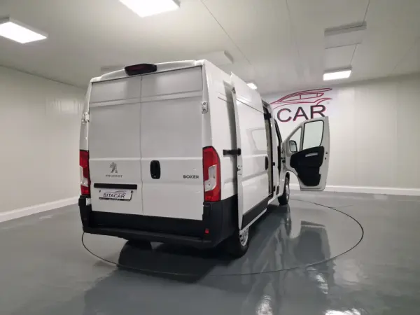 Peugeot Boxer 2.2 BlueHDi 335 L2H2 Pro GPS CAM. TRASEIRA IVA DEDUTIVEL 25
