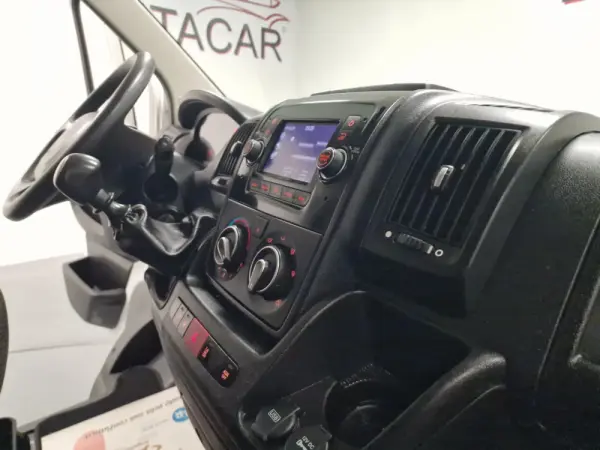 Peugeot Boxer 2.2 BlueHDi 335 L2H2 Pro GPS CAM. TRASEIRA IVA DEDUTIVEL 33