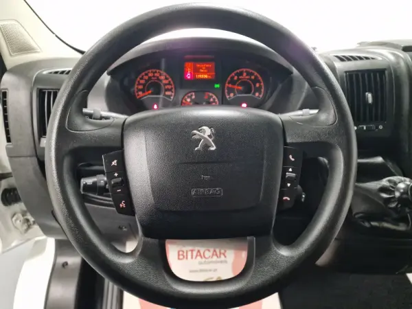 Peugeot Boxer 2.2 BlueHDi 335 L2H2 Pro GPS CAM. TRASEIRA IVA DEDUTIVEL 43