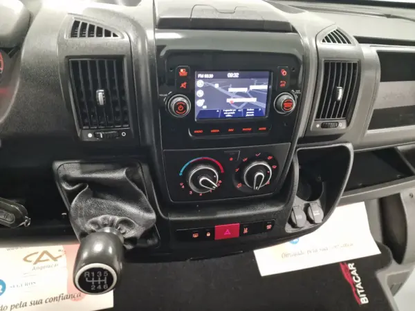 Peugeot Boxer 2.2 BlueHDi 335 L2H2 Pro GPS CAM. TRASEIRA IVA DEDUTIVEL 57