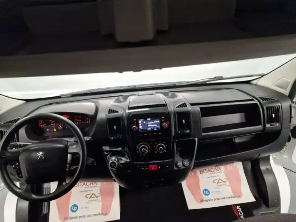 Peugeot Boxer 2.2 BlueHDi 335 L2H2 Pro GPS CAM. TRASEIRA IVA DEDUTIVEL 60