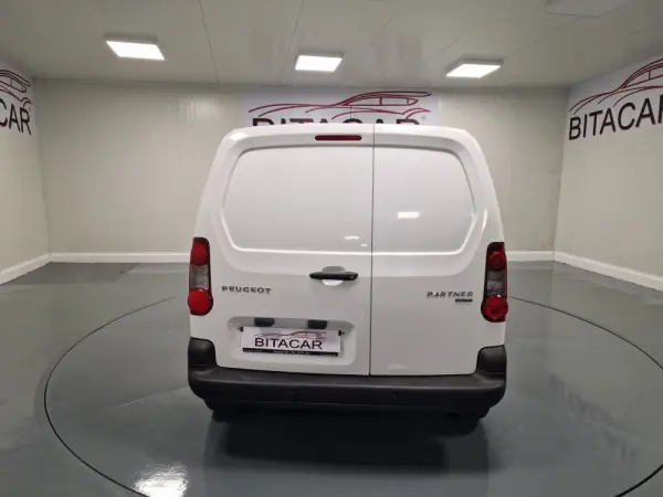 Peugeot Partner 1.6 HDI IVA DEDUTIVEL 14