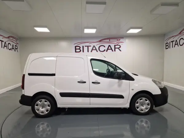 Peugeot Partner 1.6 HDI IVA DEDUTIVEL 17