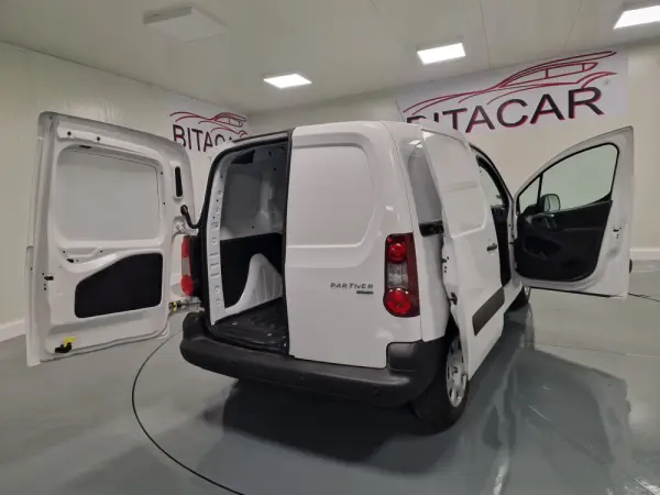 Peugeot Partner 1.6 HDI IVA DEDUTIVEL 28