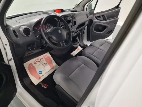Peugeot Partner 1.6 HDI IVA DEDUTIVEL 48