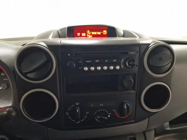 Peugeot Partner 1.6 HDI IVA DEDUTIVEL 59