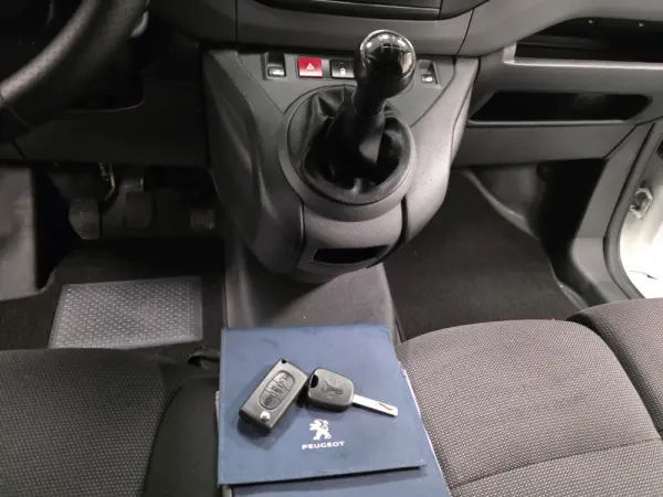 Peugeot Partner 1.6 BLUEHDI  IVA DEDUTIVEL 2