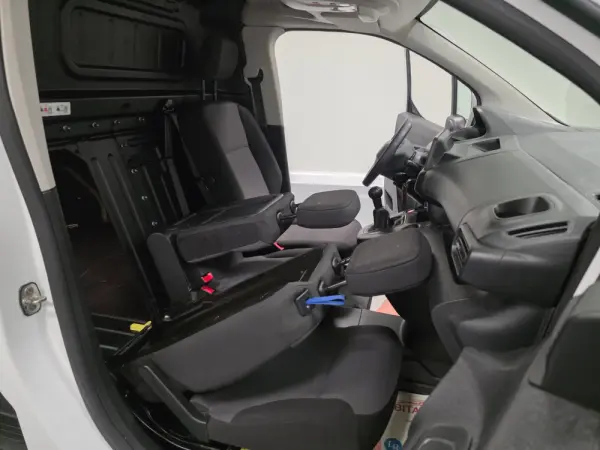 Peugeot Partner 1.5 BLUEHDI LONGA IVA DEDUTIVEL 51