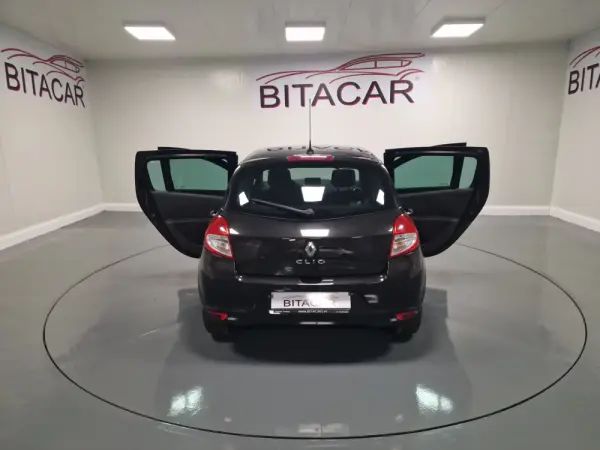 Renault Clio 1.2 Dynamique S  GPS 3