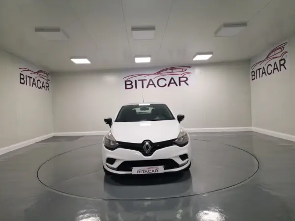 Renault Clio SOCIETE 1.5 DCI ZEN IVA DEDUTÍVEL 7