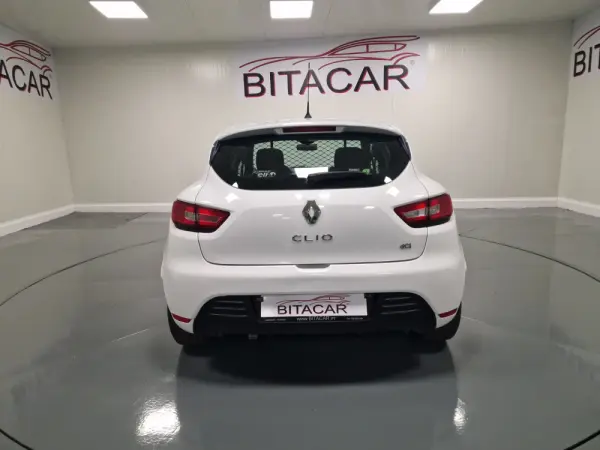Renault Clio SOCIETE 1.5 DCI ZEN IVA DEDUTÍVEL 19