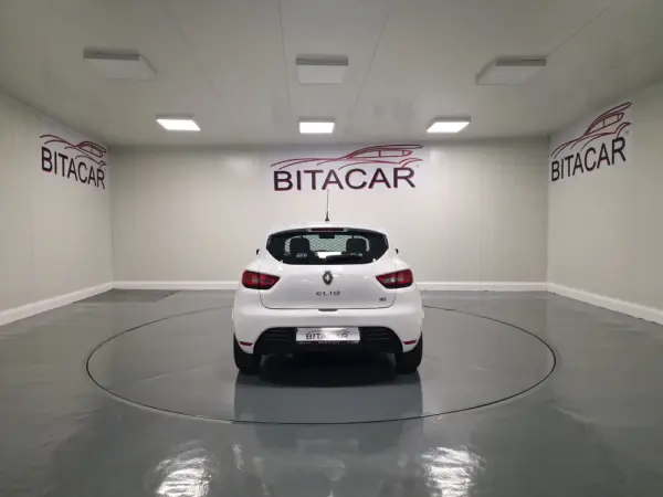 Renault Clio SOCIETE 1.5 DCI ZEN IVA DEDUTÍVEL 20