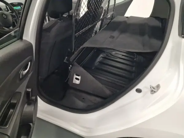 Renault Clio SOCIETE 1.5 DCI ZEN IVA DEDUTÍVEL 43