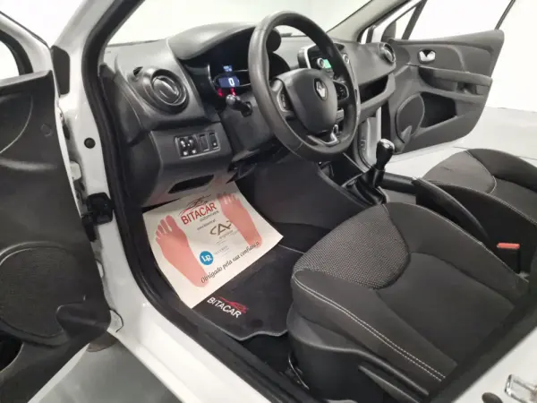 Renault Clio SOCIETE 1.5 DCI ZEN IVA DEDUTÍVEL 61