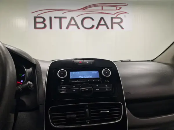 Renault Clio SOCIETE 1.5 DCI ZEN IVA DEDUTÍVEL 72
