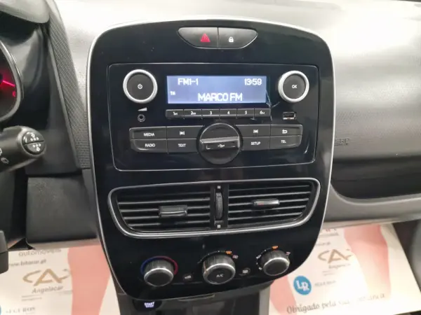 Renault Clio SOCIETE 1.5 DCI ZEN IVA DEDUTÍVEL 73