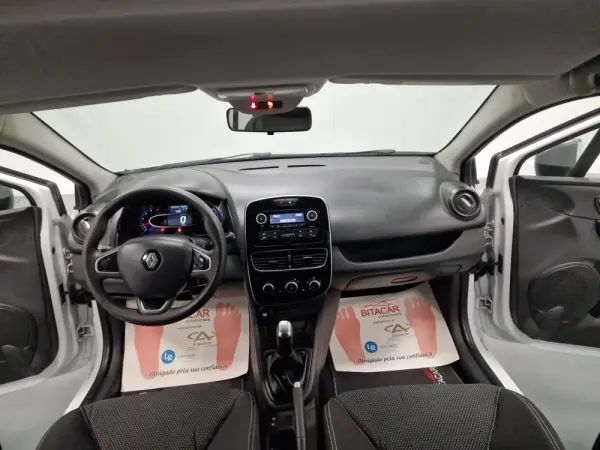 Renault Clio SOCIETE 1.5 DCI ZEN IVA DEDUTÍVEL 81