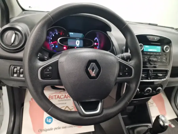 Renault Clio 1.5 dCi Zen 29