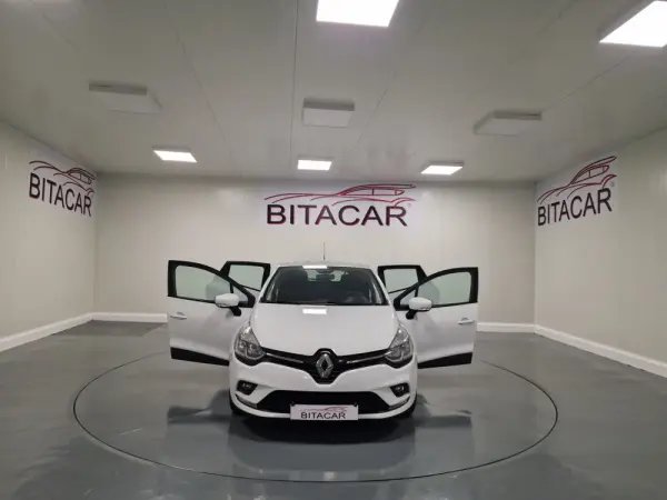 Renault Clio SOCIETE ZEN 1.5 DCI 90CV GPS IVA DEDUTIVEL 26