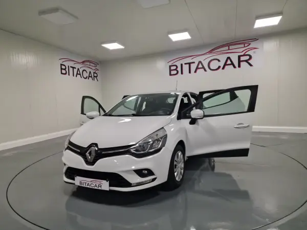 Renault Clio SOCIETE ZEN 1.5 DCI 90CV GPS IVA DEDUTIVEL 28
