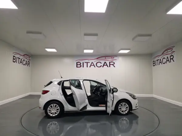 Renault Clio SOCIETE ZEN 1.5 DCI 90CV GPS IVA DEDUTIVEL 38