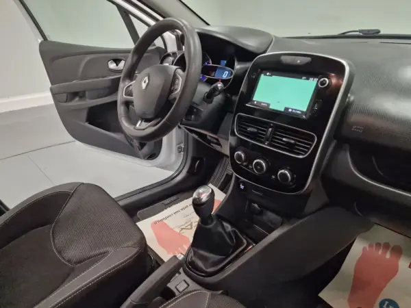 Renault Clio SOCIETE ZEN 1.5 DCI 90CV GPS IVA DEDUTIVEL 56