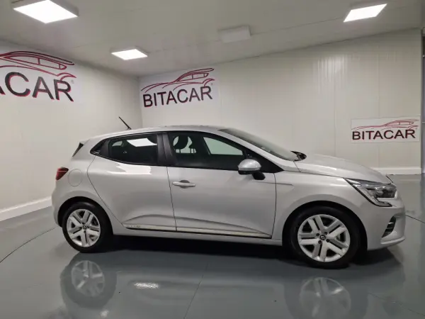 Renault Clio 1.5 Blue dCi Intens 3