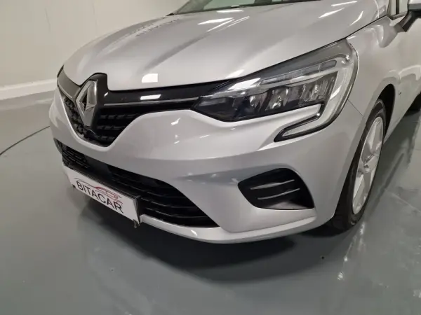 Renault Clio 1.5 Blue dCi Intens 9