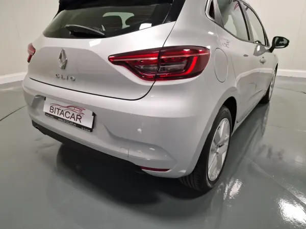 Renault Clio 1.5 Blue dCi Intens 19