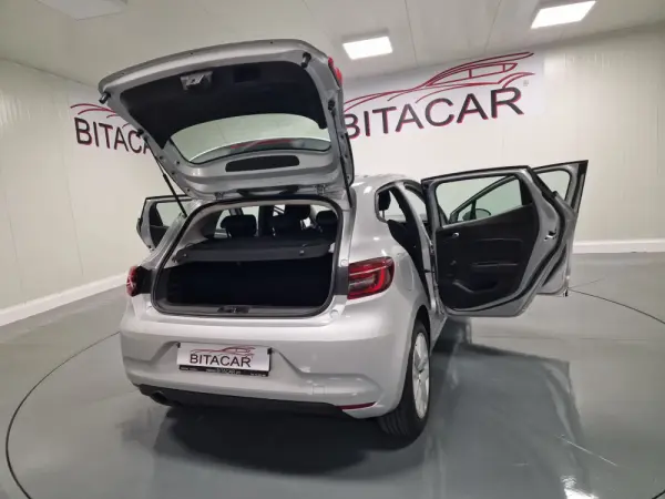 Renault Clio 1.5 Blue dCi Intens 31