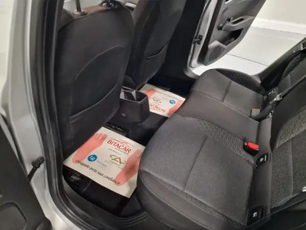 Renault Clio 1.5 Blue dCi Intens 37