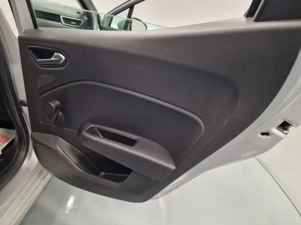 Renault Clio 1.5 Blue dCi Intens 42