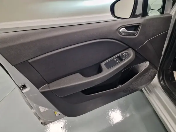 Renault Clio 1.5 Blue dCi Intens 51