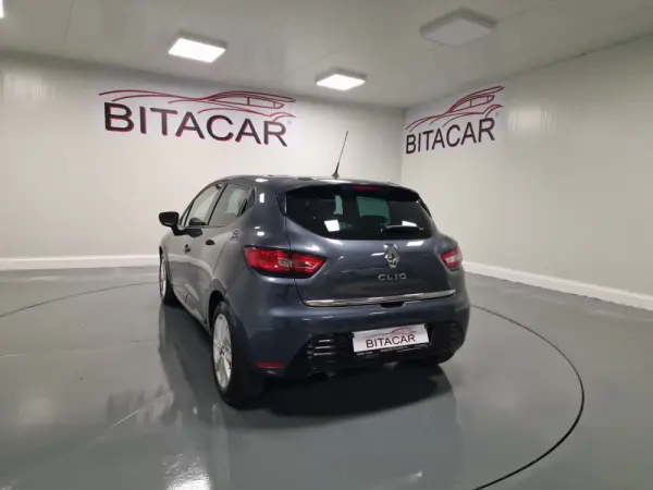 Renault Clio 1.5 dCi Limited 11