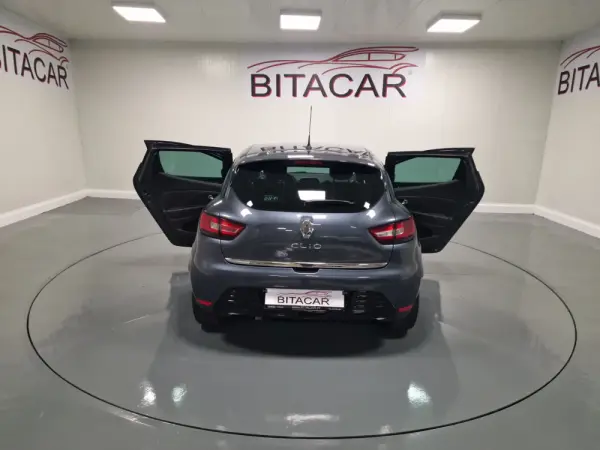 Renault Clio 1.5 dCi Limited 29