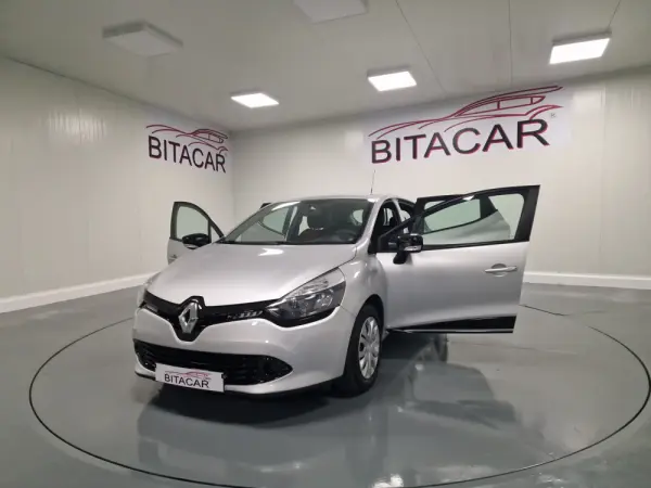 Renault Clio 1.5 dCi Comfort 14