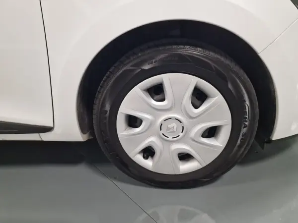 Renault Clio SOCIETE 1.5 DCI ZEN IVA DEDUTIVEL 4