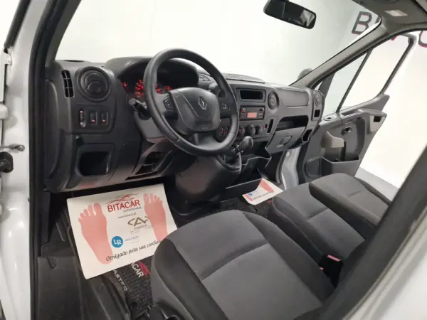 Renault Master 2.3 dCi L2H2 3.5T 11